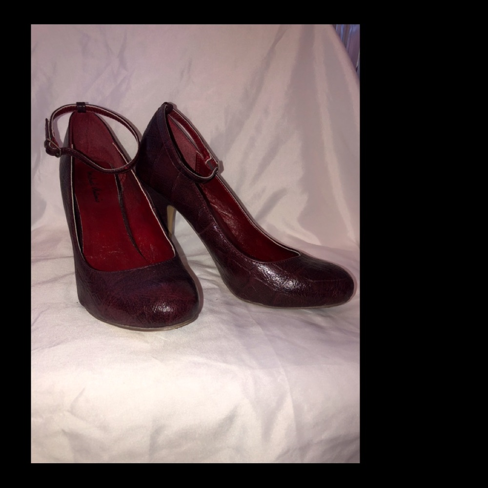 Michael Antonio Heels